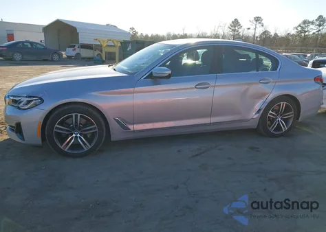 2021 BMW 530I xDrive z USA, uszkodzony, nr VIN WBA13BJ00MWX06357